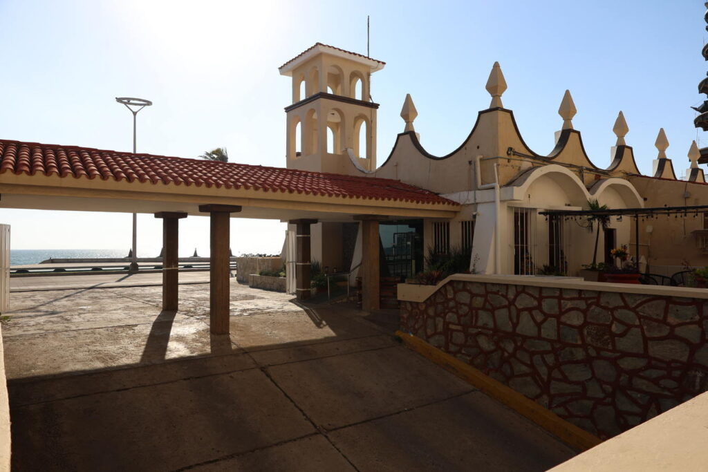 Hospedaje Hotel en Culiacán, Sinaloa. Hotel Sands Las Arenas.