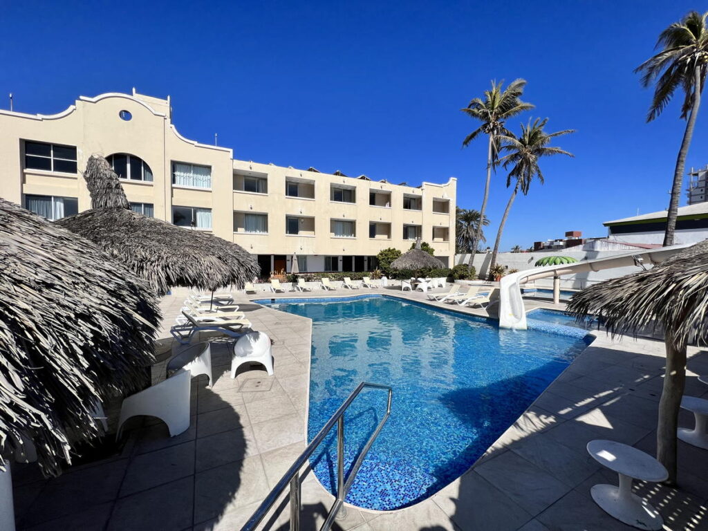 Hospedaje Hotel en Culiacán, Sinaloa. Hotel Sands Las Arenas.