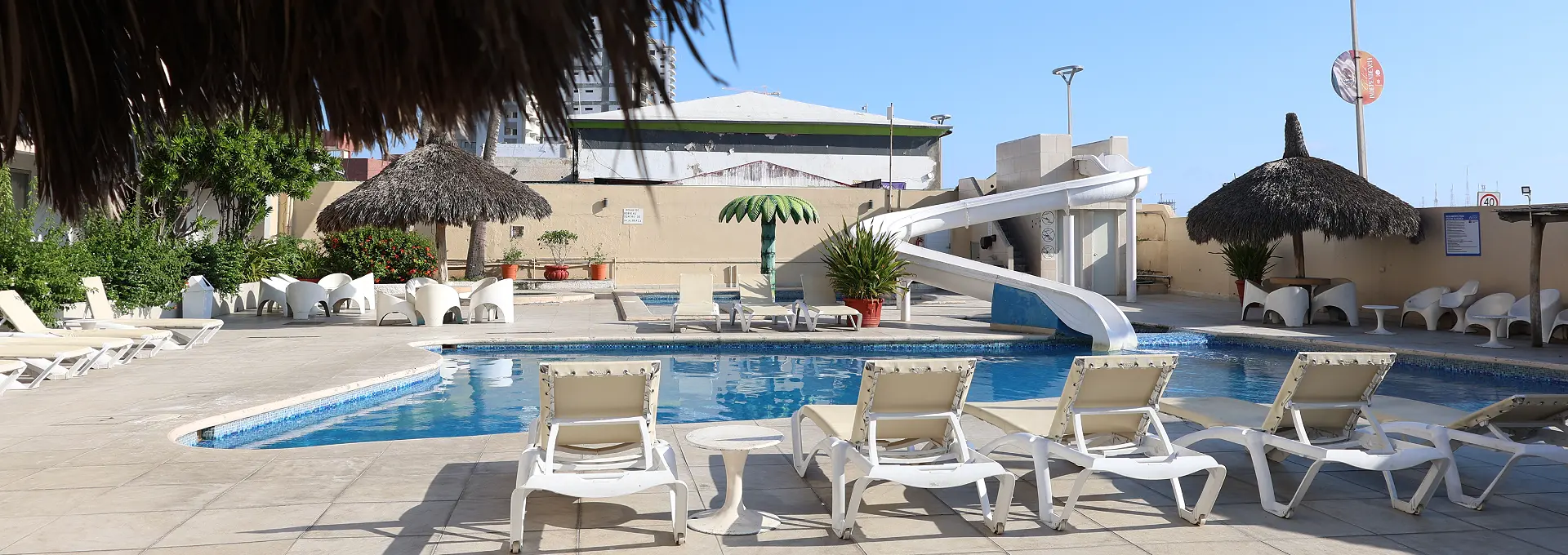 Hotel Sands Las Arenas, Hotel en Mazatlán Sinaloa